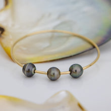 Load image into Gallery viewer, WHOLESALE Civa Fiji Saltwater Pearl Bangle - 14k Gold Fill FJD$
