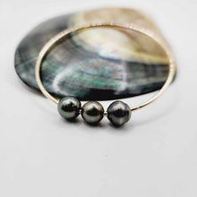 Load image into Gallery viewer, READY TO SHIP Civa Fiji Saltwater Pearl Bangle - 14k Gold Fill FJD$
