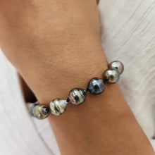 Load image into Gallery viewer, CONTACT US TO RECREATE THIS SOLD OUT STYLE Saltwater Pearl Bracelet in 14k Solid Gold - FJD$
