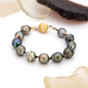 CONTACT US TO RECREATE THIS SOLD OUT STYLE Saltwater Pearl Bracelet in 14k Solid Gold - FJD$