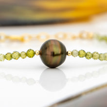 Load image into Gallery viewer, CONTACT US TO RECREATE THIS SOLD OUT STYLE Saltwater Pearl Bracelet in 14k Gold Fill - FJD$
