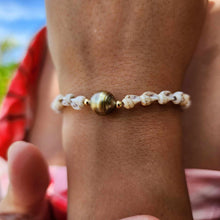 Load image into Gallery viewer, READY TO SHIP Civa Fiji Saltwater Pearl &amp; Shell Bracelet - 14k Gold Fill FJD$
