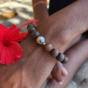 CONTACT US TO RECREATE THIS SOLD OUT STYLE Wooden Bead Saltwater Pearl Bracelet in 14k Gold Fill - FJD$