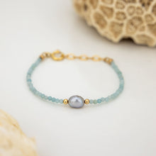 Load image into Gallery viewer, READY TO SHIP Freshwater Pearl &amp; Bead Bracelet - 14k Gold Fill FJD$
