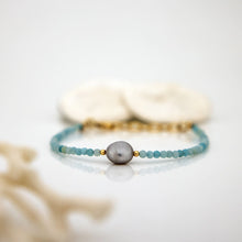Load image into Gallery viewer, READY TO SHIP Freshwater Pearl &amp; Bead Bracelet - 14k Gold Fill FJD$

