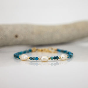 READY TO SHIP Freshwater Pearl & Bead Bracelet - 14k Gold Fill FJD$