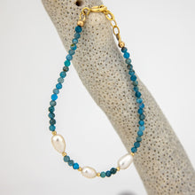 Load image into Gallery viewer, READY TO SHIP Freshwater Pearl &amp; Bead Bracelet - 14k Gold Fill FJD$
