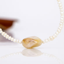Load image into Gallery viewer, READY TO SHIP Freshwater Pearl Bracelet with Civa Fiji Pearl - 14k Gold Fill FJD$
