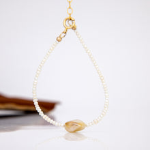 Load image into Gallery viewer, READY TO SHIP Freshwater Pearl Bracelet with Civa Fiji Pearl - 14k Gold Fill FJD$
