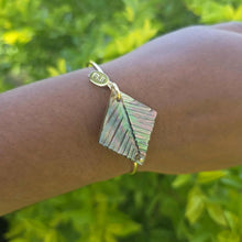 Load image into Gallery viewer, READY TO SHIP Mother of Pearl Shell Bracelet - 14k Gold Fill FJD$

