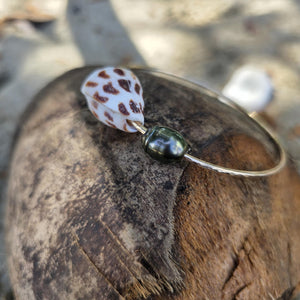 READY TO SHIP Closed Bangle 14k Gold Fill with Civa Fiji Saltwater Pearl & Shell - FJD$