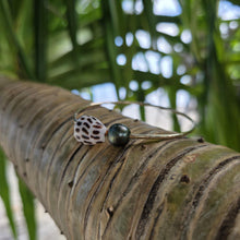 Load image into Gallery viewer, READY TO SHIP Closed Bangle 14k Gold Fill with Civa Fiji Saltwater Pearl &amp; Shell - FJD$
