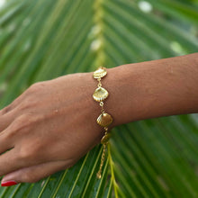 Load image into Gallery viewer, READY TO SHIP Shell Charm Bracelet  - Gold Plated FJD$
