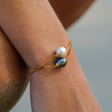 Load image into Gallery viewer, Civa Fiji Pearl Bracelet  - Gold Plated FJD$
