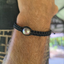 Load image into Gallery viewer, READY TO SHIP Unisex Woven Civa Fiji Pearl Bracelet - FJD$
