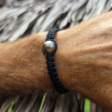 Load image into Gallery viewer, READY TO SHIP Unisex Woven Civa Fiji Pearl Bracelet - FJD$
