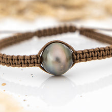 Load image into Gallery viewer, READY TO SHIP Unisex Civa Fiji Pearl Bracelet - FJD$
