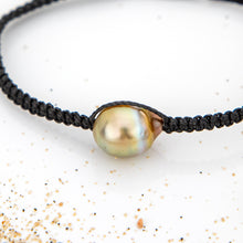 Load image into Gallery viewer, READY TO SHIP Unisex Civa Fiji Pearl Bracelet - FJD$
