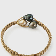 Load image into Gallery viewer, Unisex Civa Fiji Pearl Trio Bracelet - Nylon FJD$
