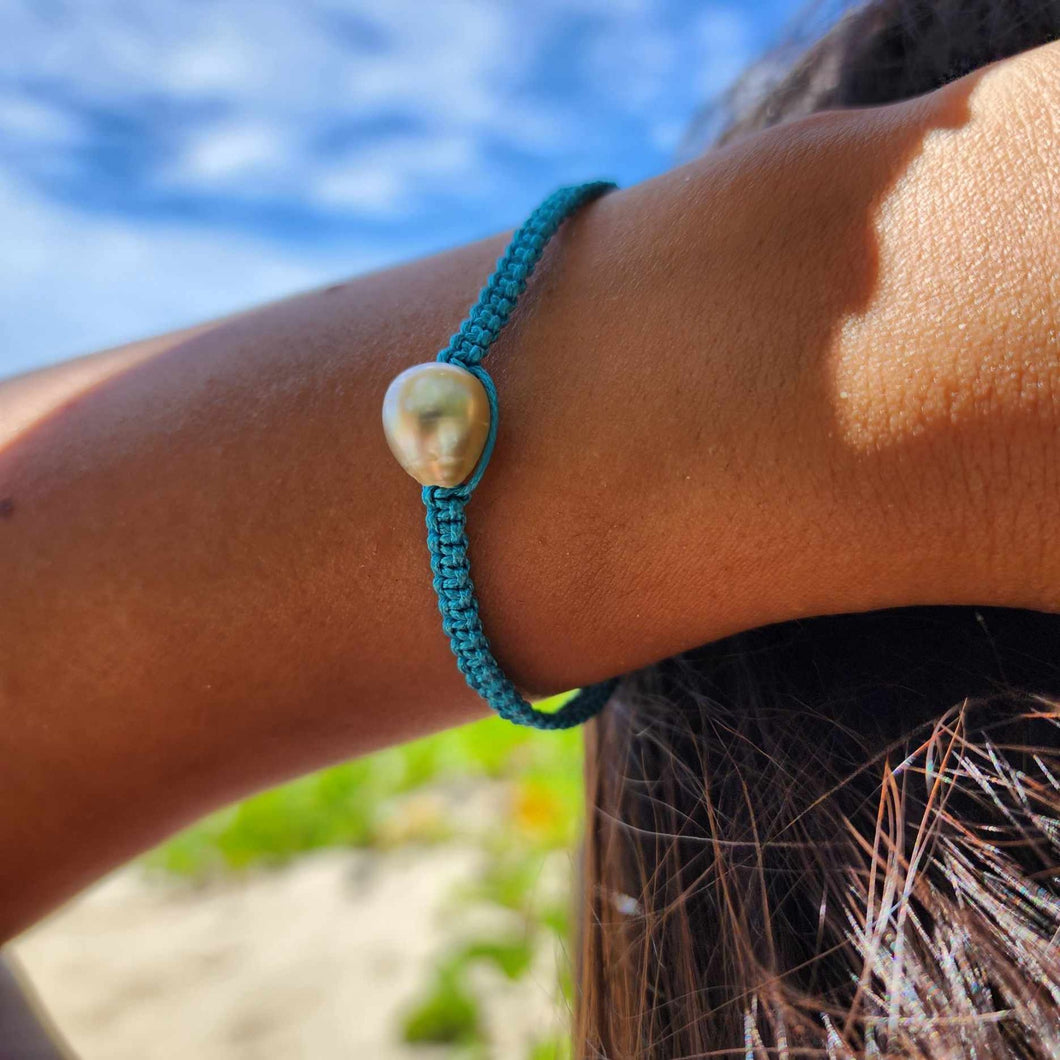 READY TO SHIP Civa Fiji Pearl Bracelet - FJD$