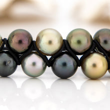 Load image into Gallery viewer, CONTACT US TO RECREATE THIS SOLD OUT STYLE Unisex Woven Civa Fiji Pearl Bracelet - FJD$
