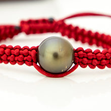 Load image into Gallery viewer, READY TO SHIP Unisex Woven Civa Fiji Pearl Bracelet - FJD$
