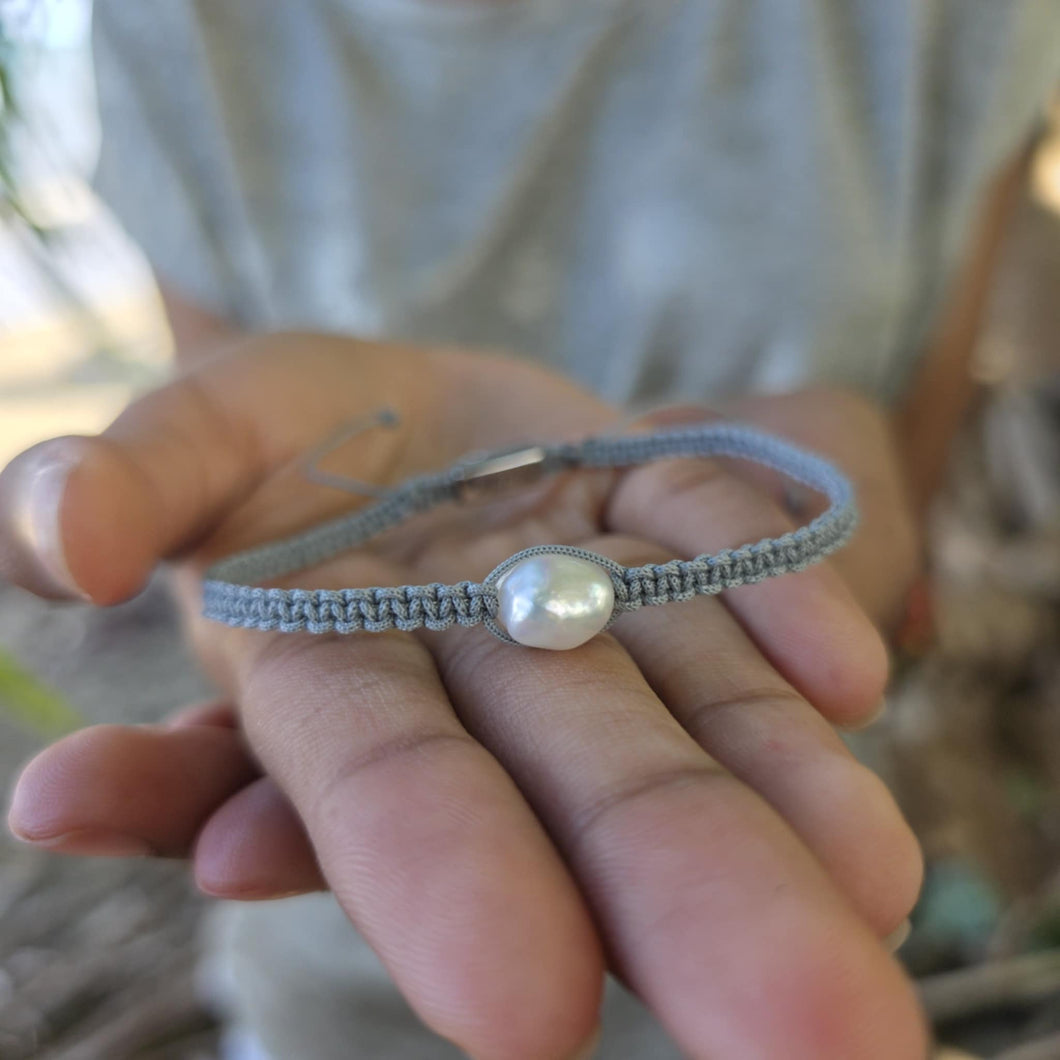 READY TO SHIP Unisex Woven Freshwater Pearl Bracelet - FJD$