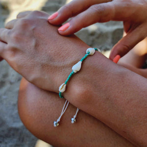 READY TO SHIP Shell & Bead Adjustable Bracelet - FJD$