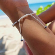 Load image into Gallery viewer, READY TO SHIP Shell &amp; Bead Adjustable Bracelet - FJD$
