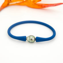 Load image into Gallery viewer, READY TO SHIP Unisex Civa Fiji Pearl Bracelet - Soft Stretch Rubber FJD$
