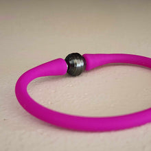 Load image into Gallery viewer, READY TO SHIP Unisex Civa Fiji Pearl Bracelet - Soft Stretch Rubber FJD$
