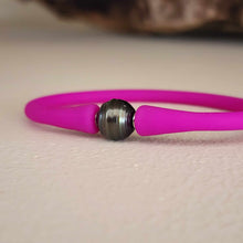 Load image into Gallery viewer, READY TO SHIP Unisex Civa Fiji Pearl Bracelet - Soft Stretch Rubber FJD$
