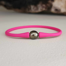 Load image into Gallery viewer, READY TO SHIP Unisex Civa Fiji Pearl Bracelet - Soft Stretch Rubber FJD$
