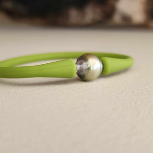 READY TO SHIP Unisex Civa Fiji Pearl Bracelet - Soft Stretch Rubber FJD$