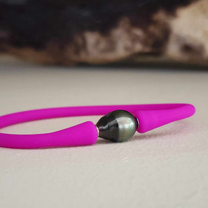 READY TO SHIP Unisex Civa Fiji Pearl Bracelet - Soft Stretch Rubber FJD$