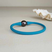 Load image into Gallery viewer, READY TO SHIP Unisex Civa Fiji Pearl Bracelet - Soft Stretch Rubber FJD$
