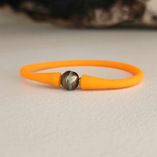 Load image into Gallery viewer, READY TO SHIP Unisex Civa Fiji Pearl Bracelet - Soft Stretch Rubber FJD$
