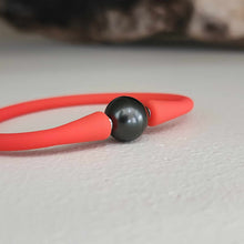 Load image into Gallery viewer, READY TO SHIP Unisex Civa Fiji Pearl Bracelet - Soft Stretch Rubber FJD$
