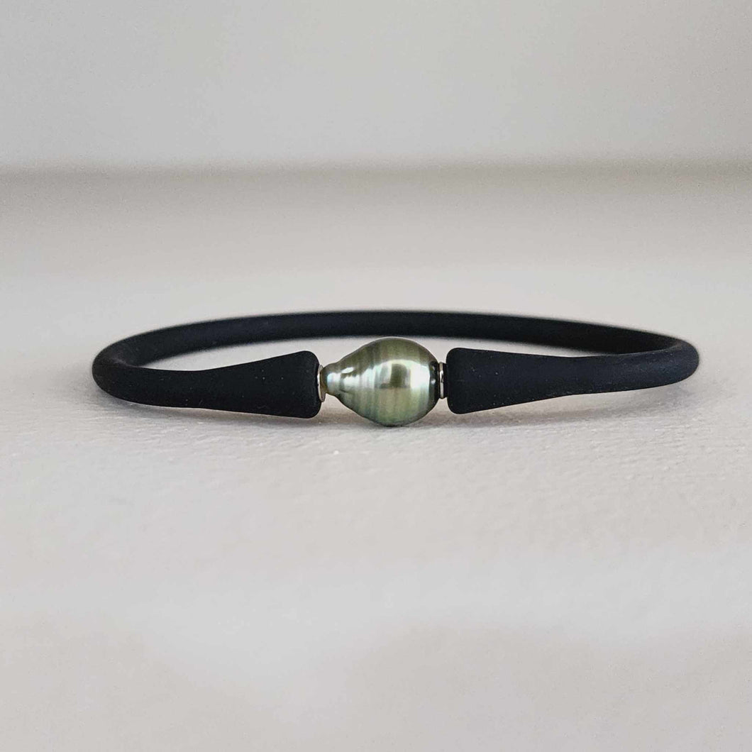 READY TO SHIP Unisex Civa Fiji Pearl Bracelet - Soft Stretch Rubber FJD$