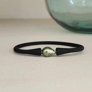 READY TO SHIP Unisex Civa Fiji Pearl Bracelet - Soft Stretch Rubber FJD$