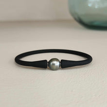 Load image into Gallery viewer, READY TO SHIP Unisex Civa Fiji Pearl Bracelet - Soft Stretch Rubber FJD$
