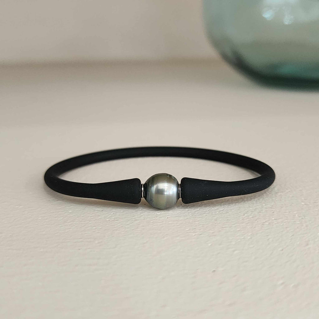 READY TO SHIP Unisex Civa Fiji Pearl Bracelet - Soft Stretch Rubber FJD$