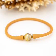 Load image into Gallery viewer, READY TO SHIP Unisex Civa Fiji Pearl Bracelet - Soft Stretch Rubber FJD$
