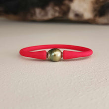 Load image into Gallery viewer, READY TO SHIP Unisex Civa Fiji Pearl Bracelet - Soft Stretch Rubber FJD$
