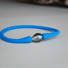Load image into Gallery viewer, READY TO SHIP Unisex Civa Fiji Pearl Bracelet - Soft Stretch Rubber FJD$
