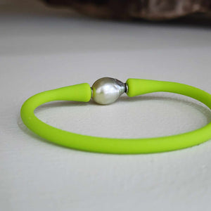 READY TO SHIP Unisex Civa Fiji Pearl Bracelet - Soft Stretch Rubber FJD$