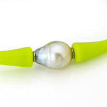 Load image into Gallery viewer, READY TO SHIP Unisex Civa Fiji Pearl Bracelet - Soft Stretch Rubber FJD$
