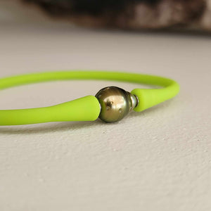 READY TO SHIP Unisex Civa Fiji Pearl Bracelet - Soft Stretch Rubber FJD$
