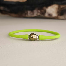 Load image into Gallery viewer, READY TO SHIP Unisex Civa Fiji Pearl Bracelet - Soft Stretch Rubber FJD$
