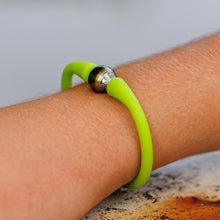 Load image into Gallery viewer, READY TO SHIP Unisex Civa Fiji Pearl Bracelet - Soft Stretch Rubber FJD$
